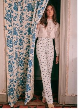 NWT sezane  size 2 Justine trousers in blue floral